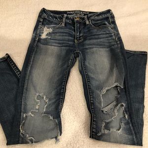 4 pairs American Eagle  sz 4 jeans all for 25$